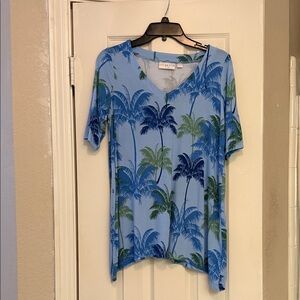 LuLaRoe Blue and Green Palm Print Short Sleeve Top